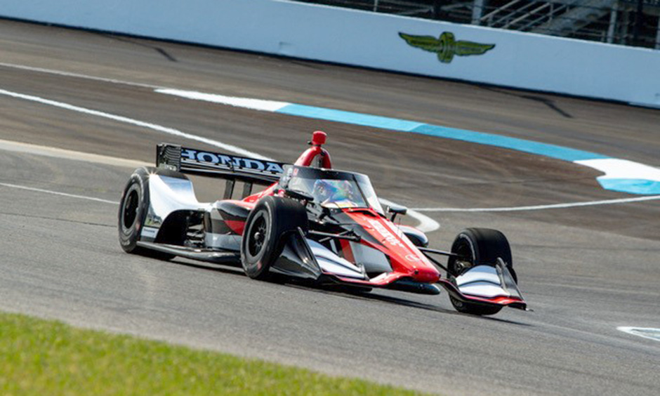 The Roaring Engines of Indycar Racing 