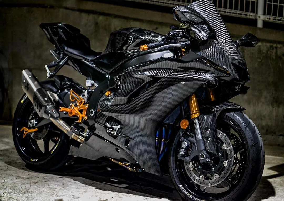 Difference Between Old vs New Sports Bike Tech Complete Comparison 2025
